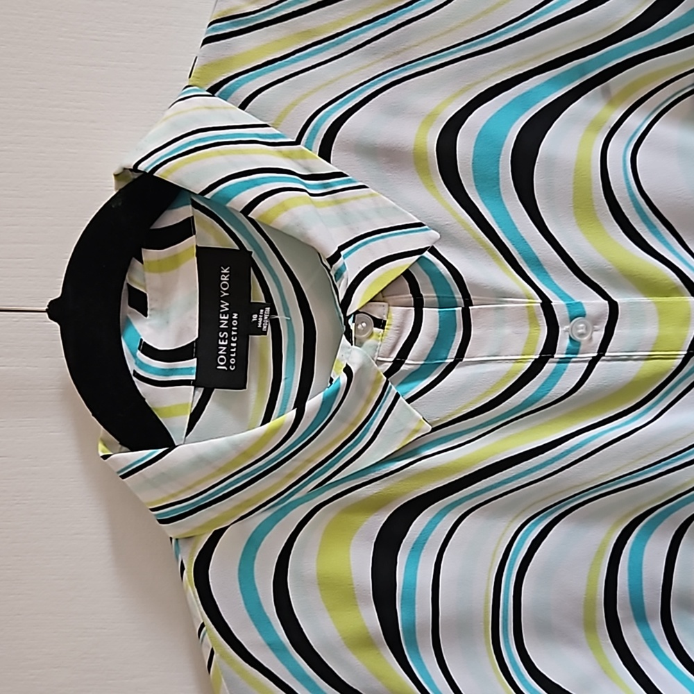 Jones New York Women's Sleeveless Botton Up Plus Size Blouse Sz. 16 - Picture 2 of 4